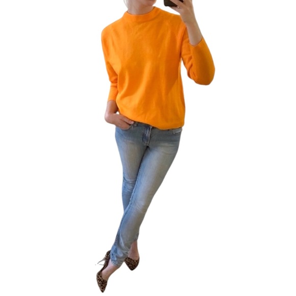 Vintage 60s Bright Orange 3/4 Sleeve Mock Turtleneck Sweater • Small - Picture 3 of 16